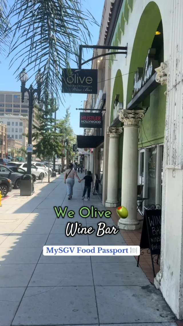 I finally used the @mysgv_podcast Food Passport at one of my favorite wine bars called @weolivepasadena in @oldpasadena! 🫒 

I was able to get a free olive oil dipping flight and a 2 ounce olive oil of my choice with the passport. The passport can also be used at 28 other restaurants around the SGV….it’s worth it! 🤪

We Olive also has amazing food along with fun events such as music and trivia nights! 🎶🍷

#oldpasadena #pasadena #sgv #weolive #la #losangeles #winebar #lawinebars #sangabrielvalley #mysgvpodcast #podcast #foodpassport #lawine #oliveoil #balsamicvinegar