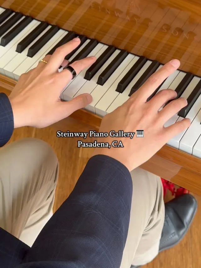 Got to tour the Steinway Piano Gallery in Pasadena! 🎹

Steinway & Sons was founded in New York City in 1853 by German immigrant Henry E. Steinway. A second factory also opened in Hamburg, Germany. 

Steinways are known for their proprietary design innovations such as the bent rim case and the overstrung plate. The Diaphragmatic soundboard is actually the heart of the Steinway known its power, warmth, richness and color. 

All Steinways are handmade and it takes about 11 to 18 months to build one piano and 2,000 are made per year. 

I had the sales representative @linhansung play the audio used for this video called “The Seasons: June” by Tchaikovsky 🎹 

Thank you so much! 

#piano #pasadena #steinway #pianist #pianoplayer #la #losangeles #steinwayandsons #steinwaypiano #iloveapiano #pianoshowroom #pianogallery
